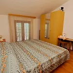 Centar 424 Maison d'hôtes Medulin