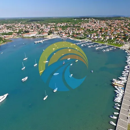 Centar 424 Gostinjska kuća