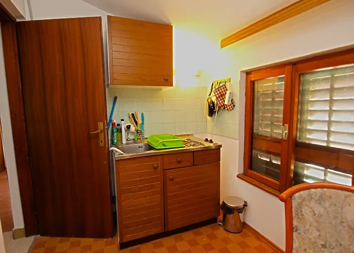 Centar 424 Gostinjska kuća Medulin