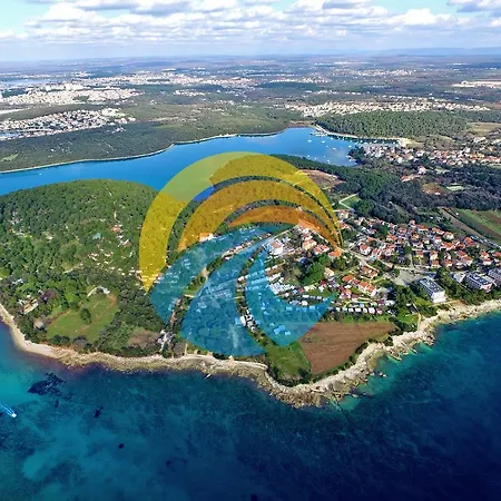 Centar 424 3* Медулин